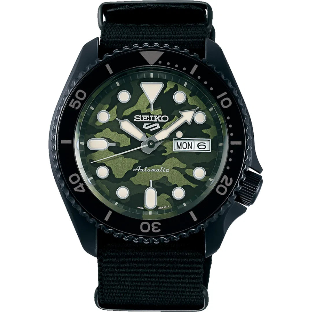 Seiko 5 Sports SKX Series - SRPJ37K1-chronolounge