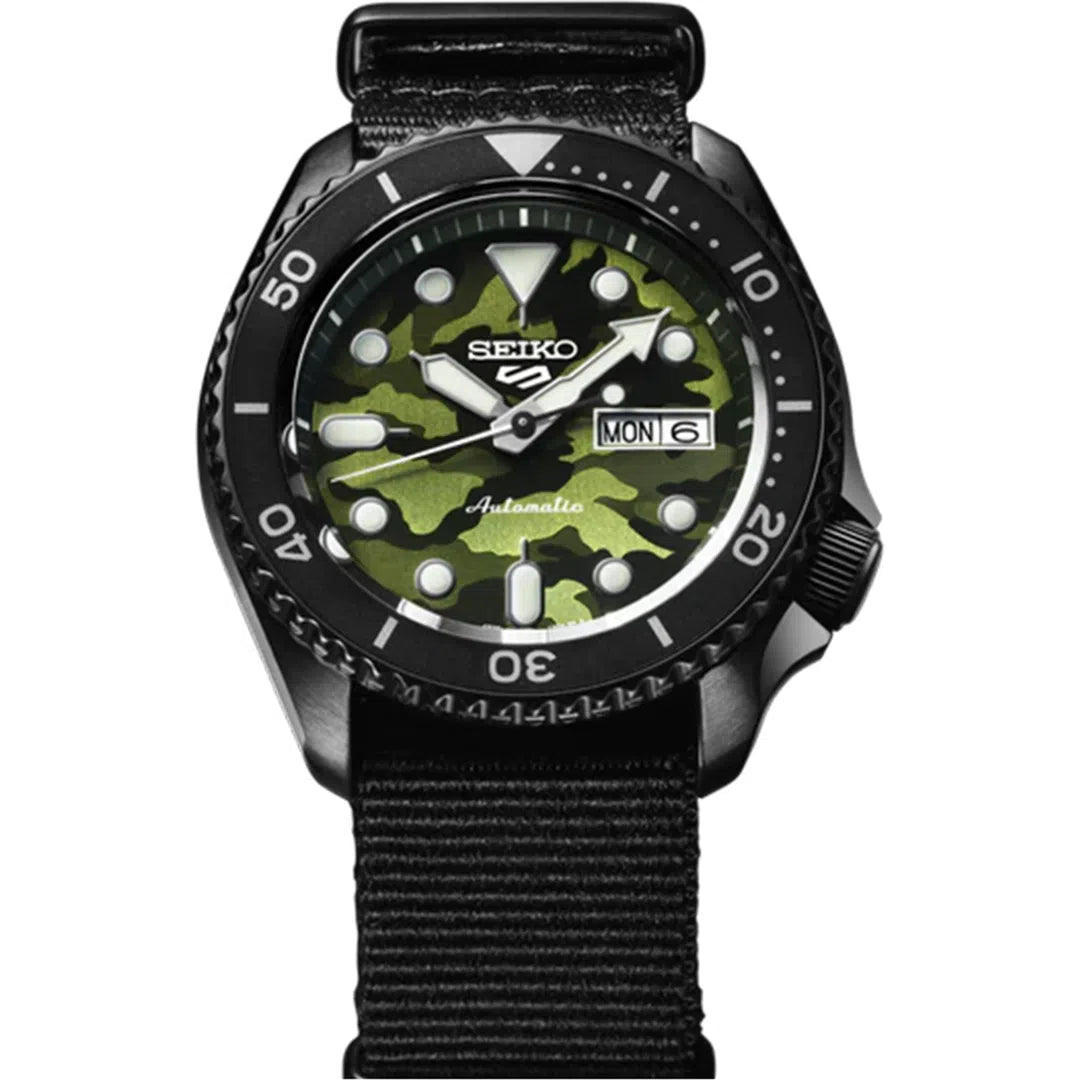 Seiko 5 Sports SKX Series - SRPJ37K1-chronolounge