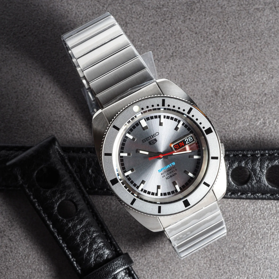 Seiko Seiko 5 Sports 1968 Re-Creation Limited Edition - SRPL03K1-chronolounge