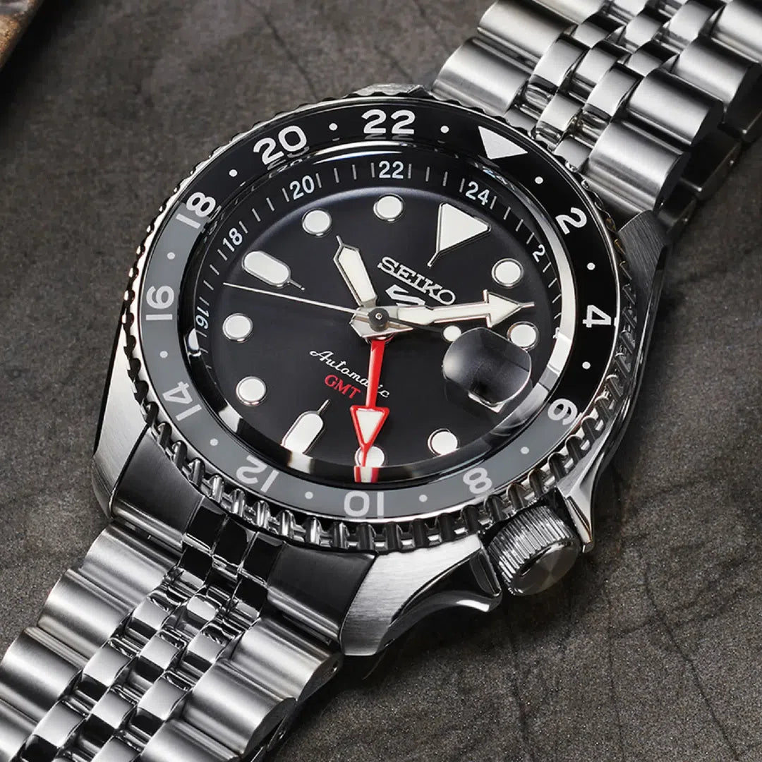 Seiko 5 Sports SKX Series GMT - SSK001K1-chronolounge