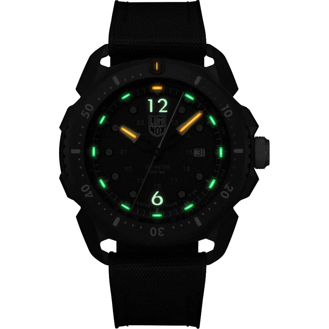 Luminox Ice Sar Arktic 1050 Series - XL.1052-chronolounge