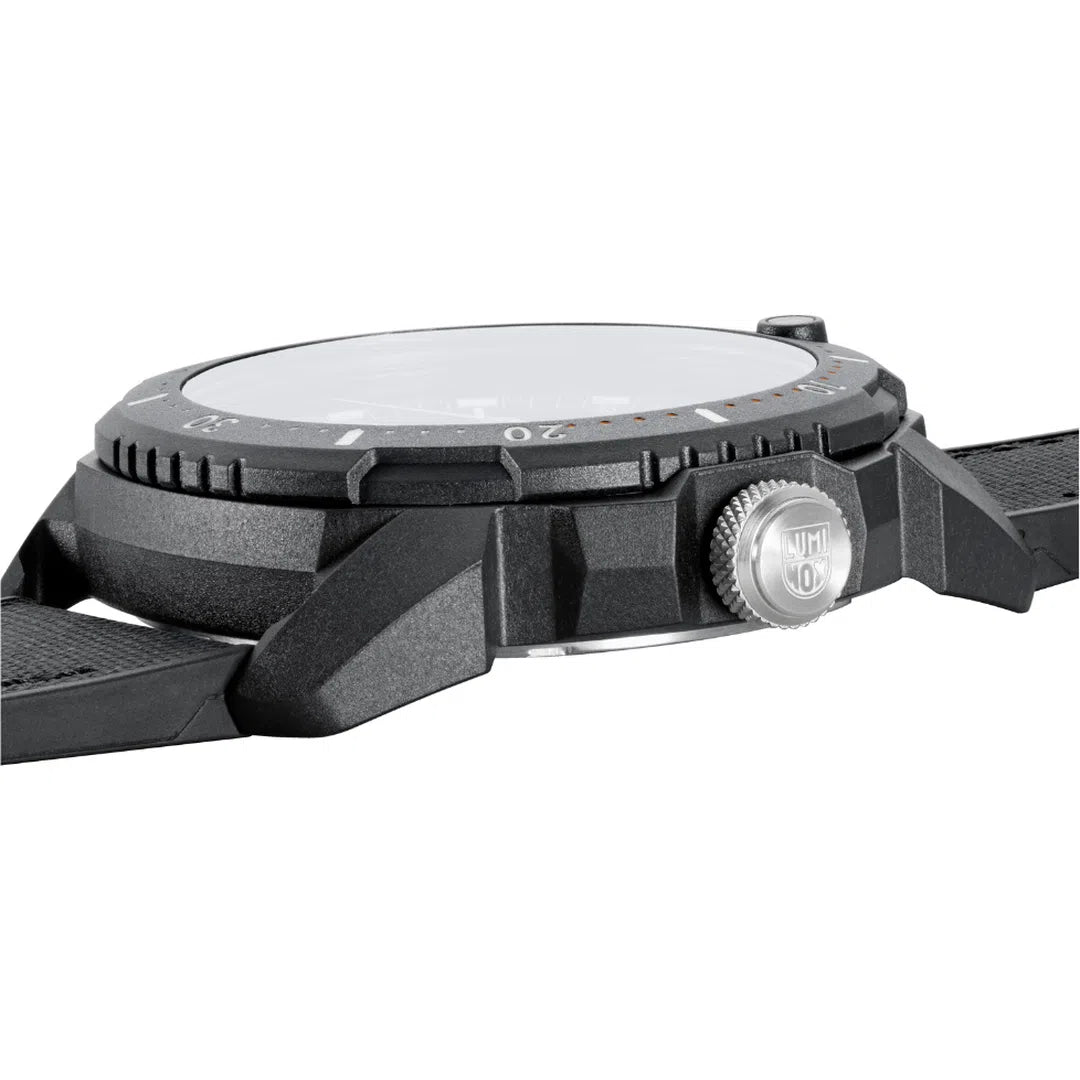 Luminox Ice Sar Arktic 1050 Series - XL.1052-chronolounge