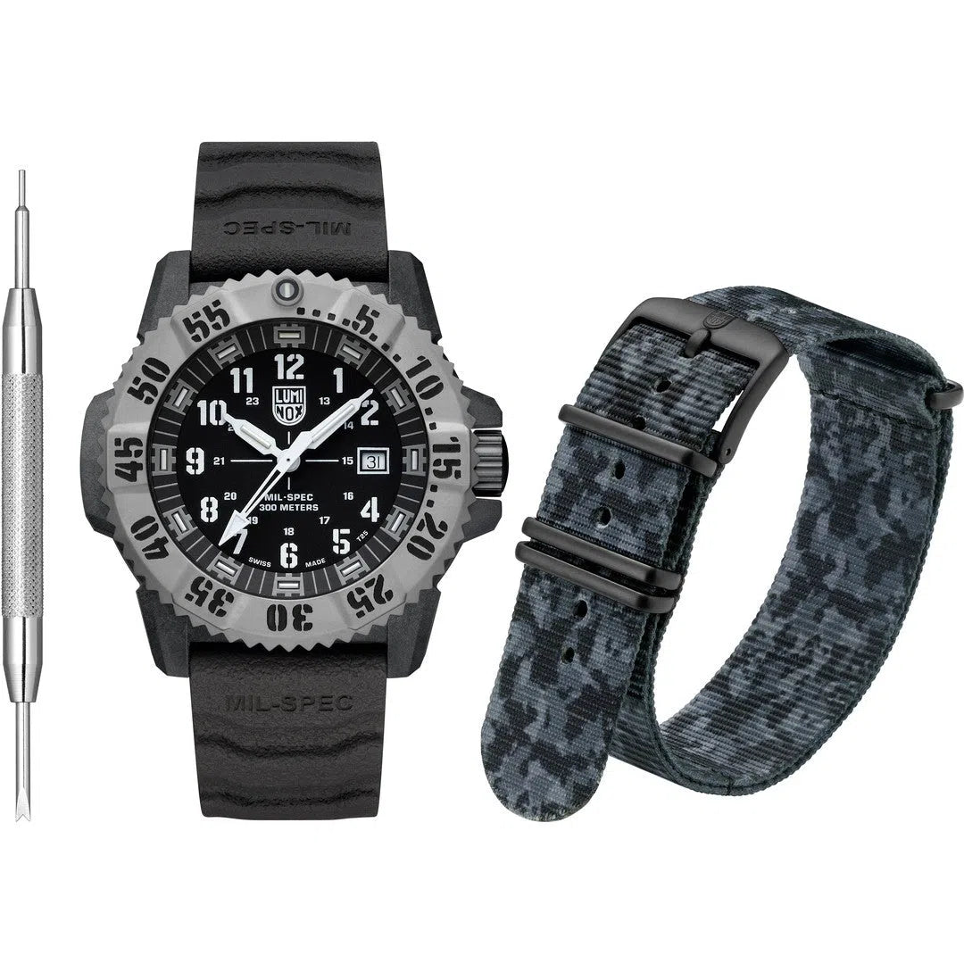 Luminox Mil-spec 3350 Series - XL.3351.SET-chronolounge