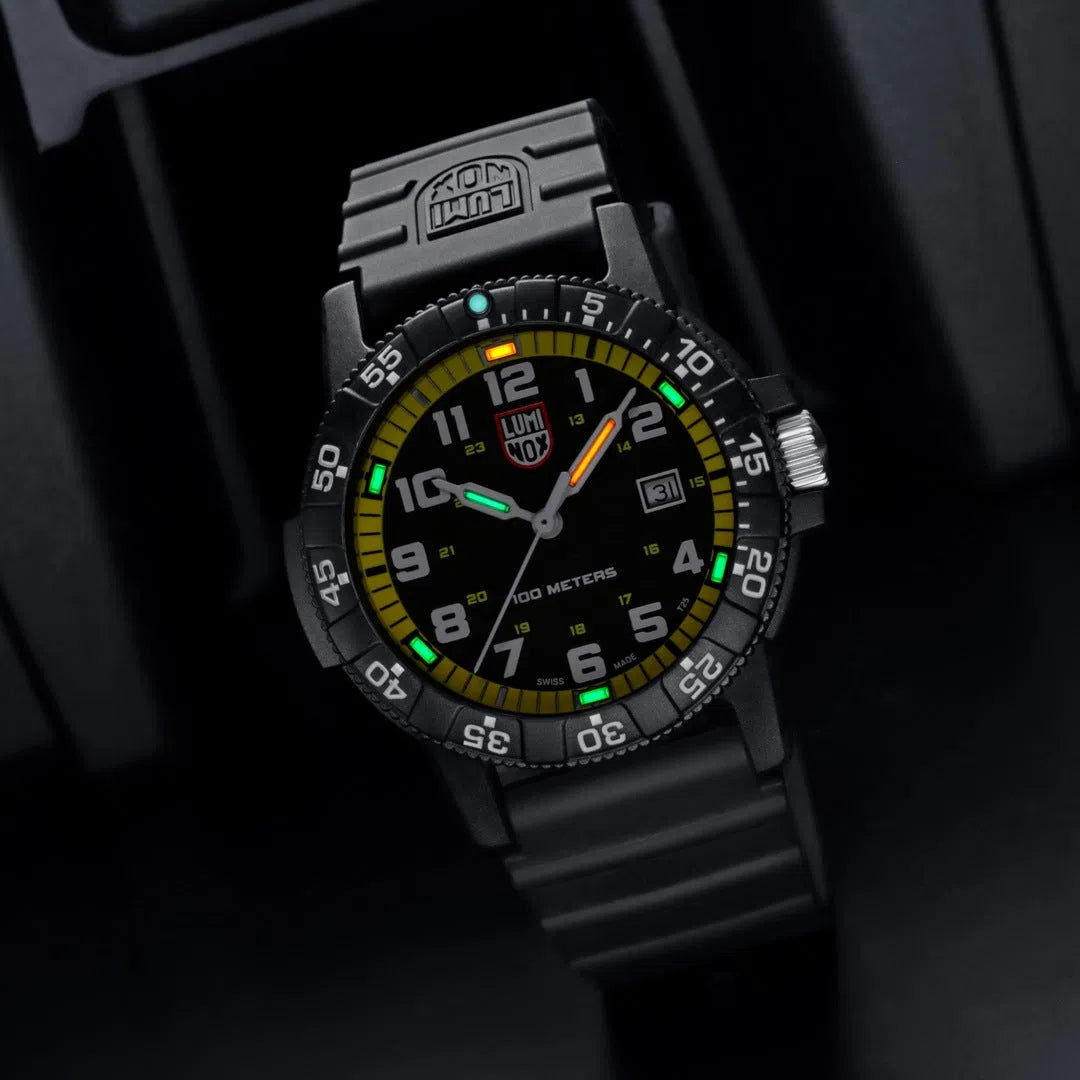 Luminox Leatherback Sea Turtle Giant 0320 Series - XS.0325-chronolounge