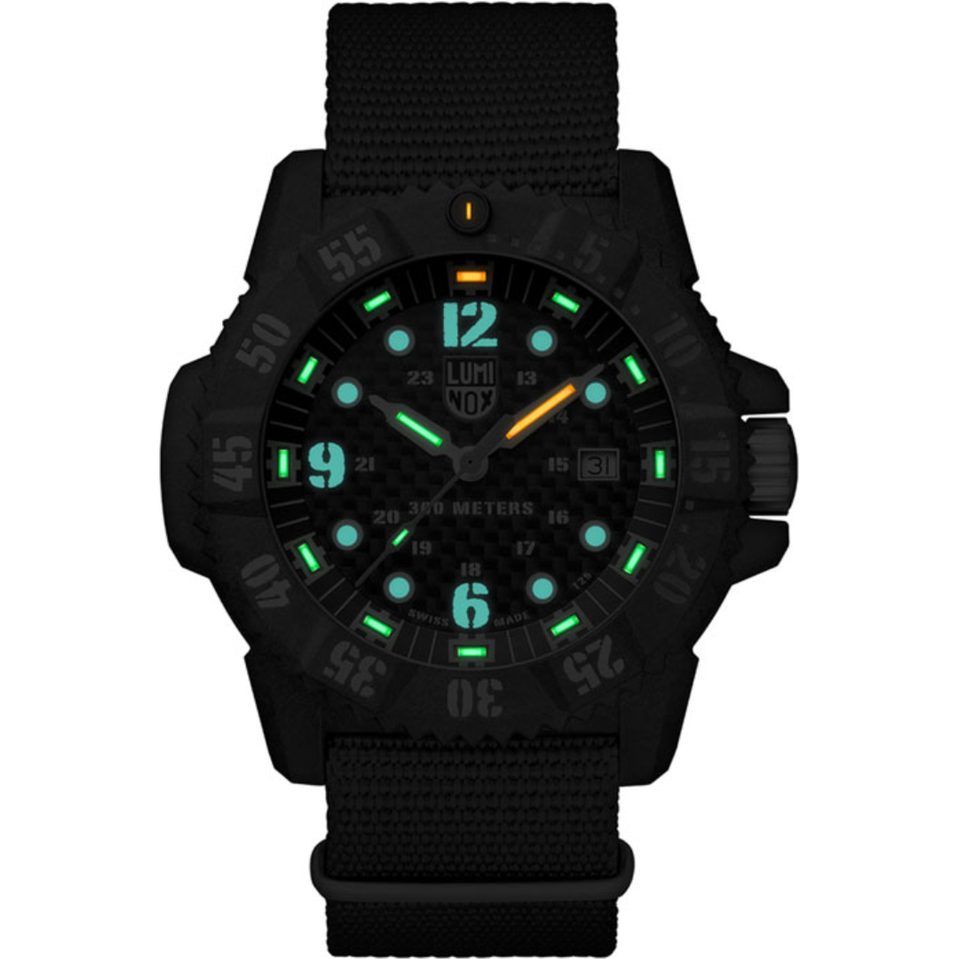 Luminox Master Carbon Seal - XS.3803.C-chronolounge