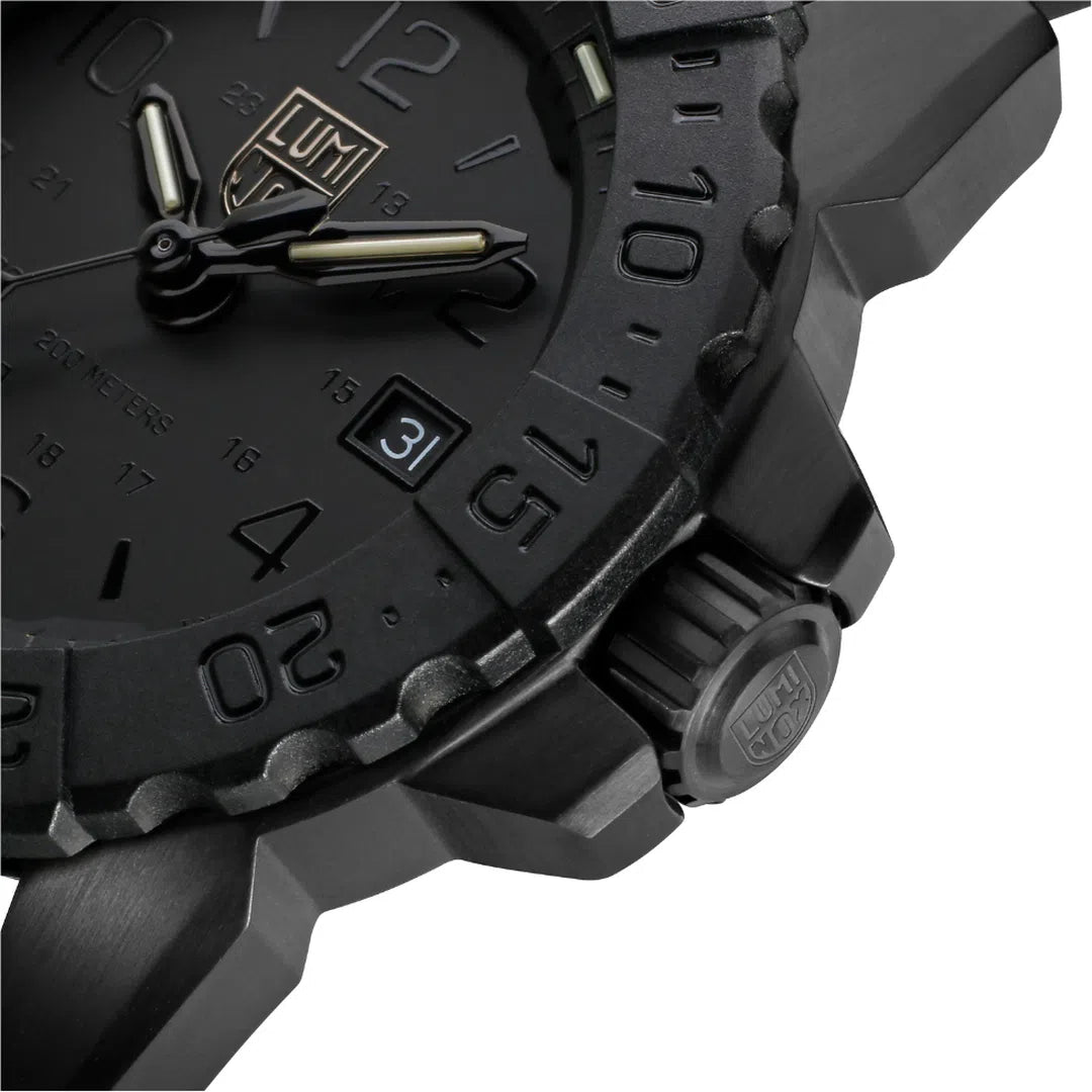 Luminox Navy Seal Steel 3250 Series - XS.3251.BO.CB-chronolounge